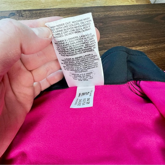 Adidas Hot Pink Zip Up Jacket w/ Pockets Size 6 Months - Picture 10 of 13
